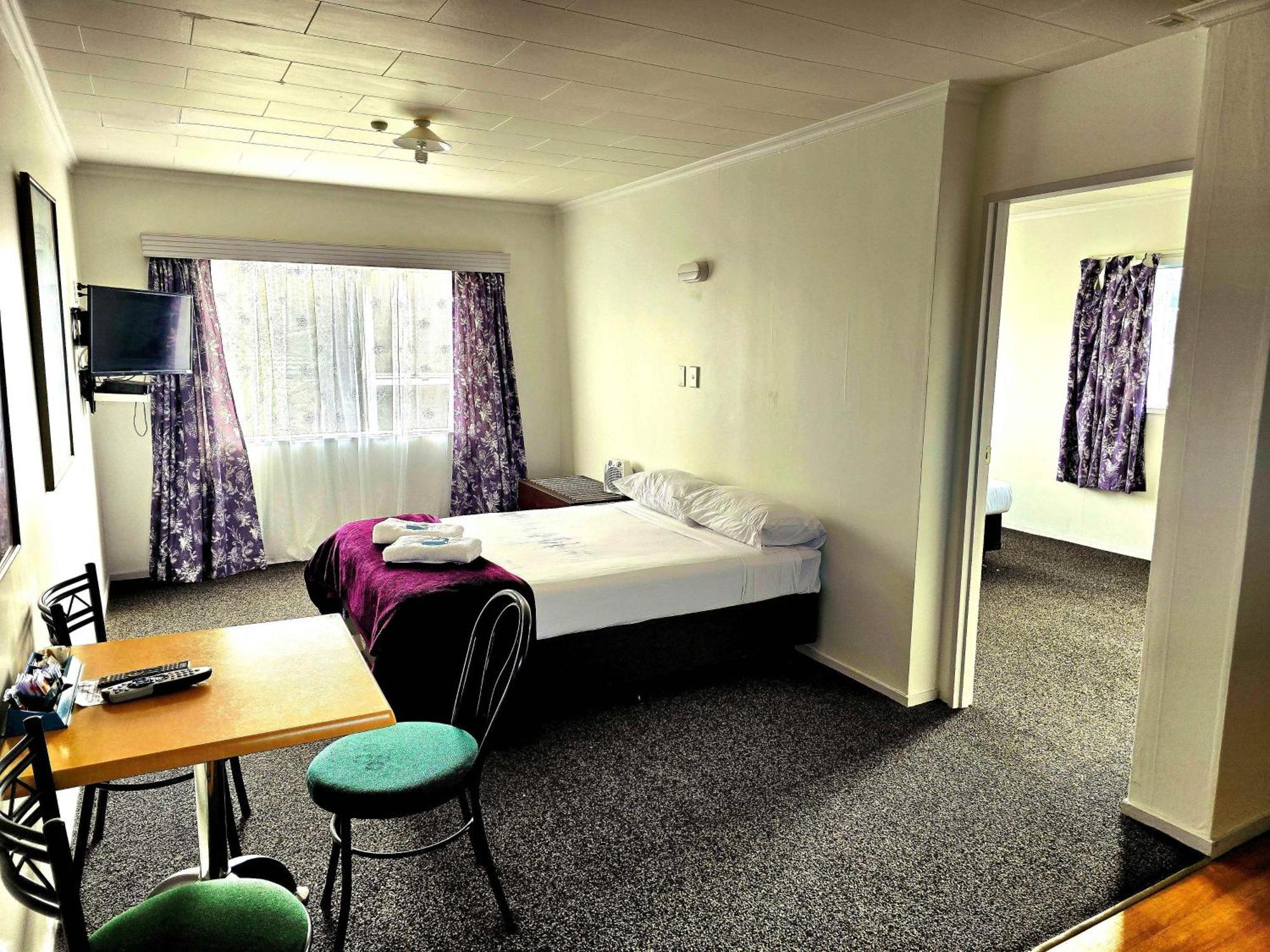 Putaruru Arms Motor Inn Luaran gambar